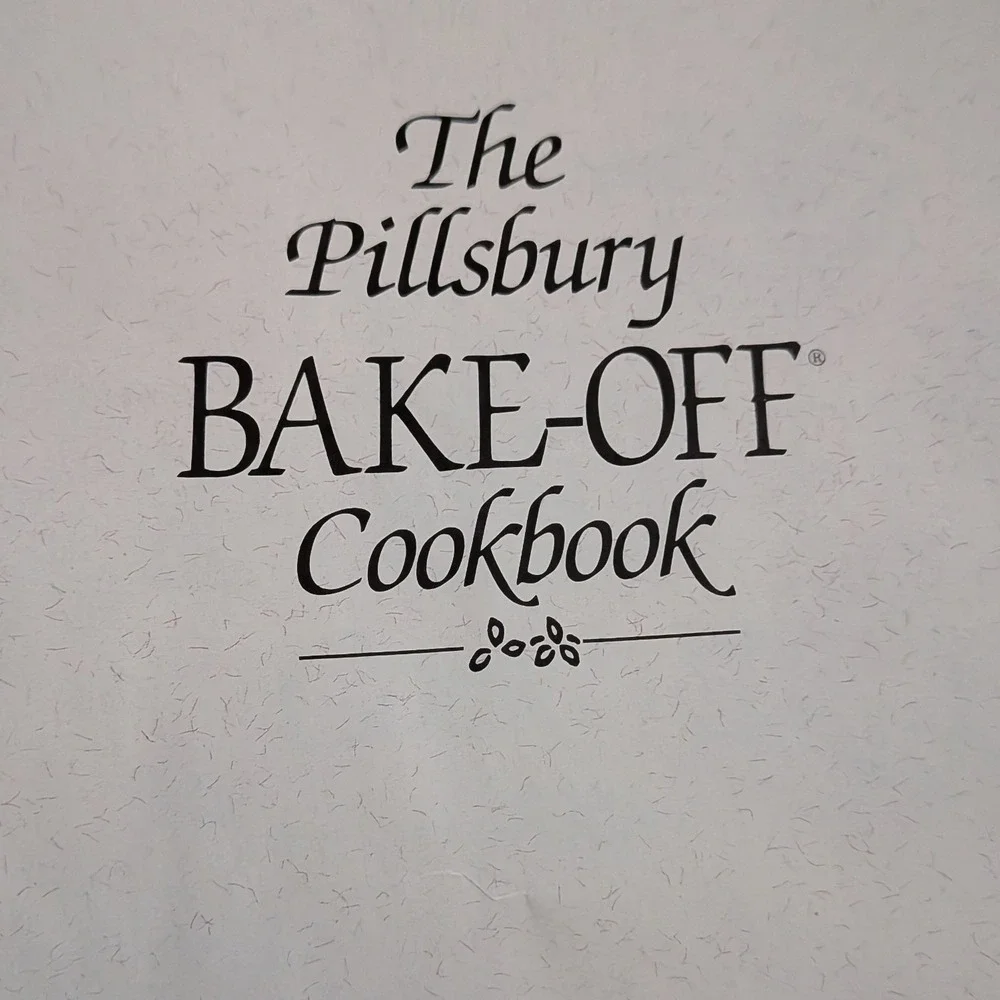The Pillsbury Bake-Off Cookbook 1990 1st Edition Hardcover Prizewinning Recipes